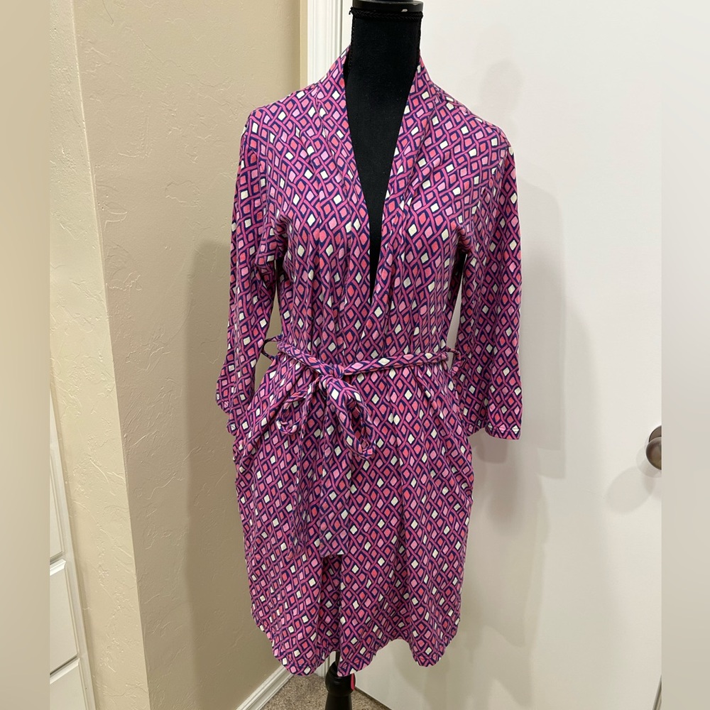 Vera Bradley light knit robe- size small